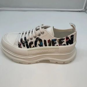 Alexander McQueen Tread Slick Lace Up sz. 41